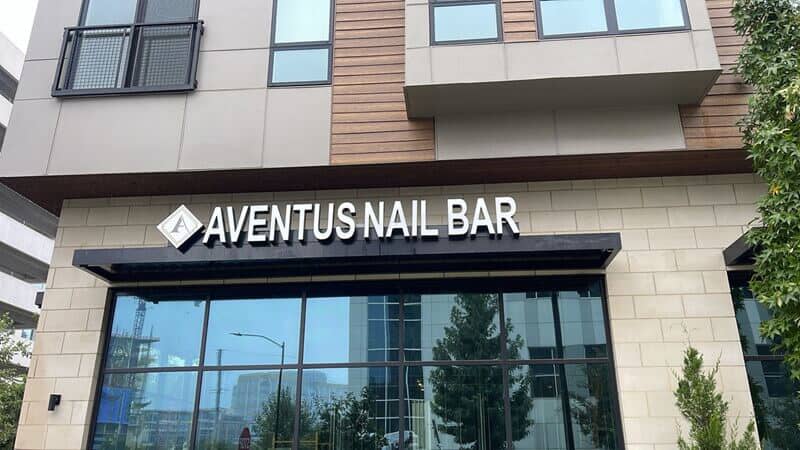 An image of the Aventus Nail Bar channel letters.